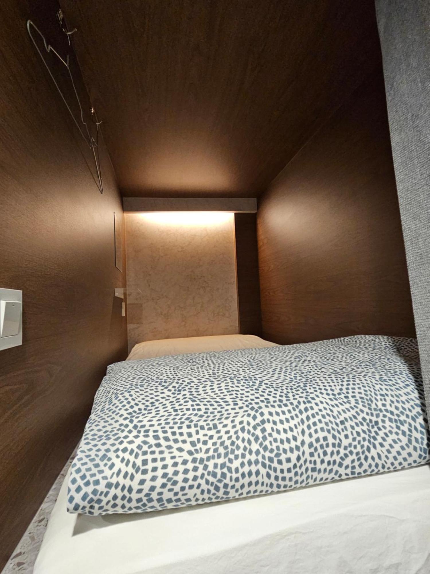Capsule hotel Cube Myeongdong Seoul